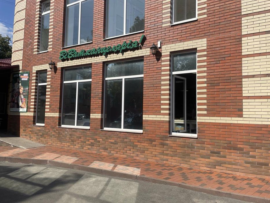 Оренда приміщення 180м/кв м.Ромни