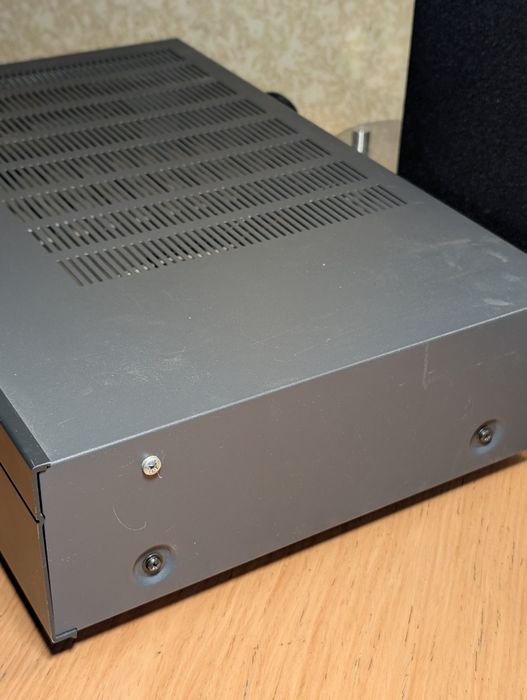 Продам підсилювач NAD 912