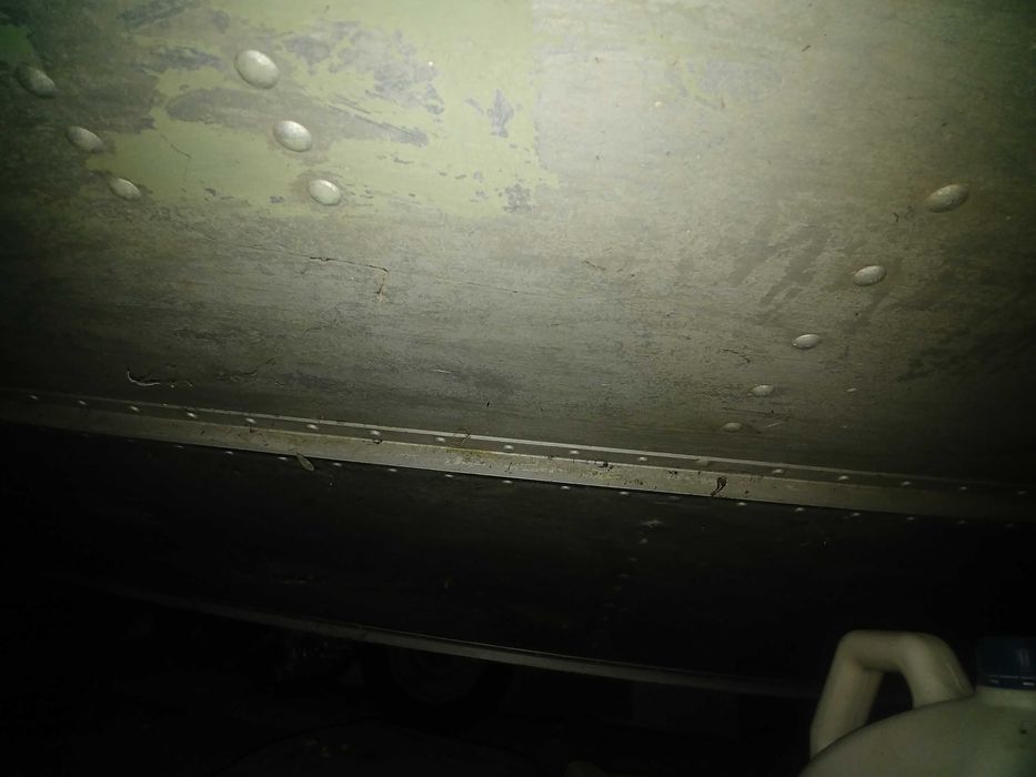 Моторний човен прогрес 4