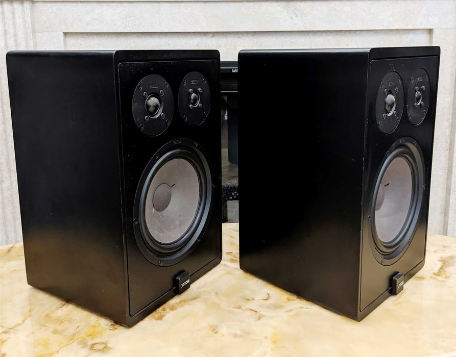 Винтажная акустика CANTON Karat 200