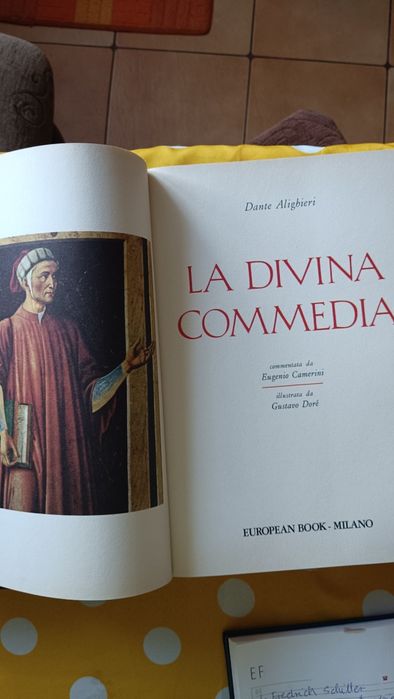 Na sprzedaż oferuję stare książki.