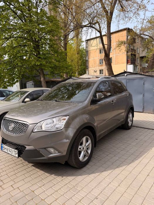 Продам SsangYong Korando 2.0 дизель автомат