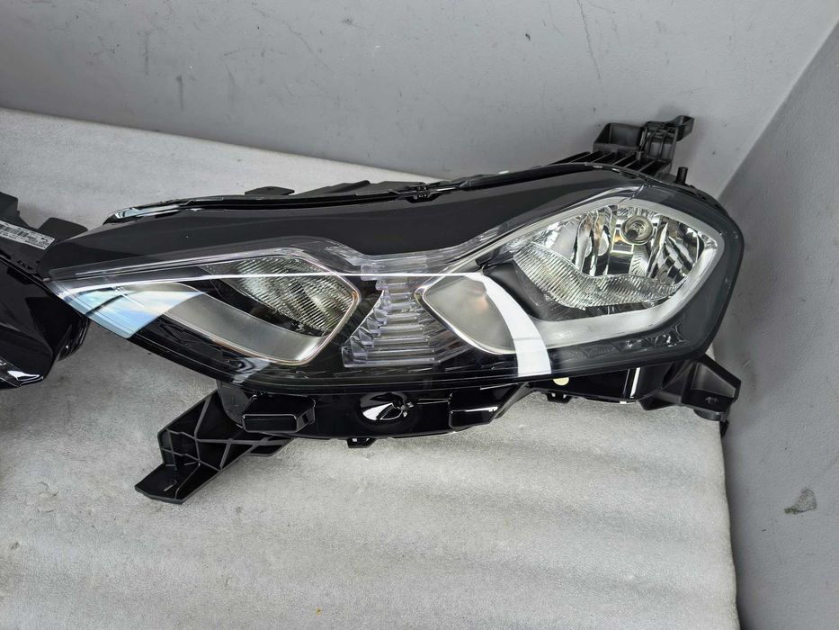 Lampa Reflektor Prawy Lewy Citroen DS3 Crossback Nowy! EU!