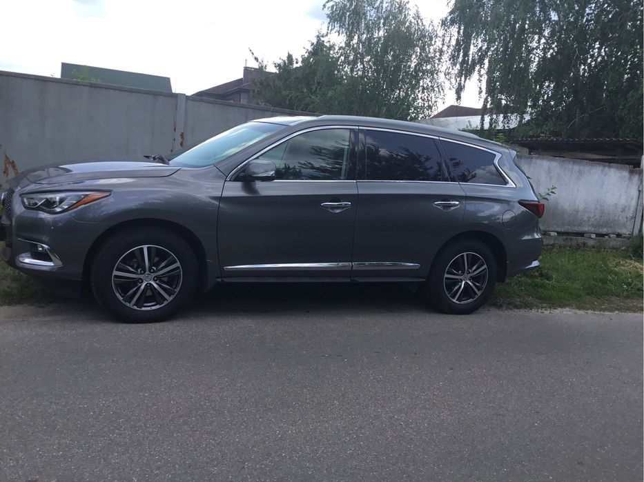 Продам инфинити QX 60 3,5