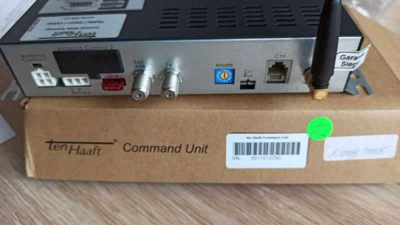Automatyczna antena do kampera OYSTER skew 85 + nowy sterownik Ten Haaft + dekoder 4K