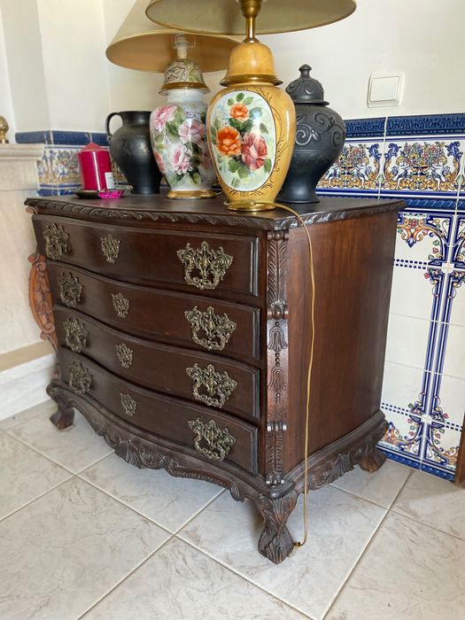 Cómoda Luís XV - Nova
