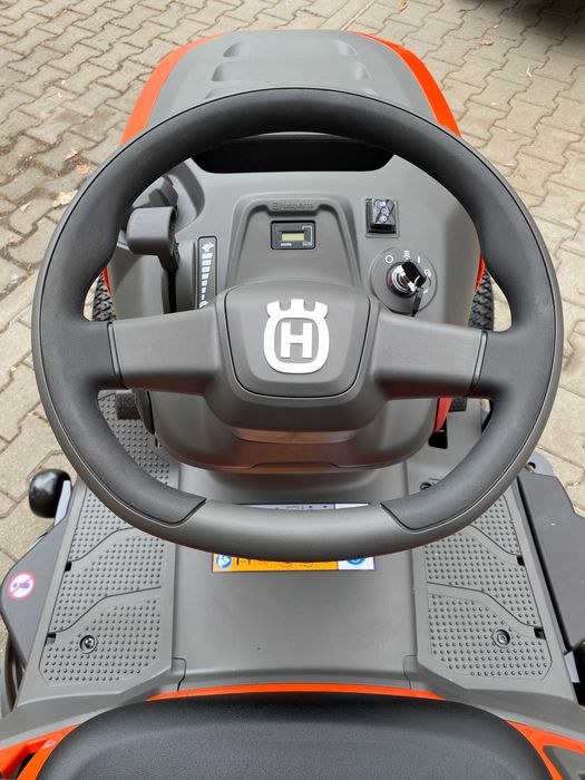 Nowa Husqvarna TC220T V2 Kosz 350L LED Tempomat FV Raty 0% PL