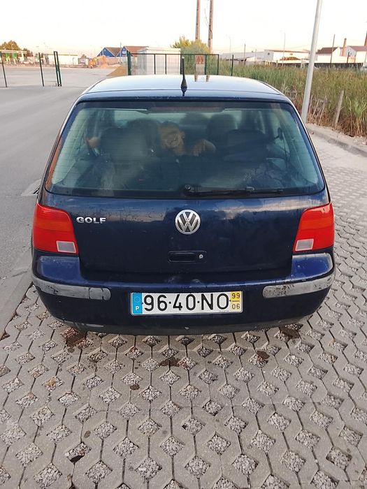 Vw golf 180  mil kilometros