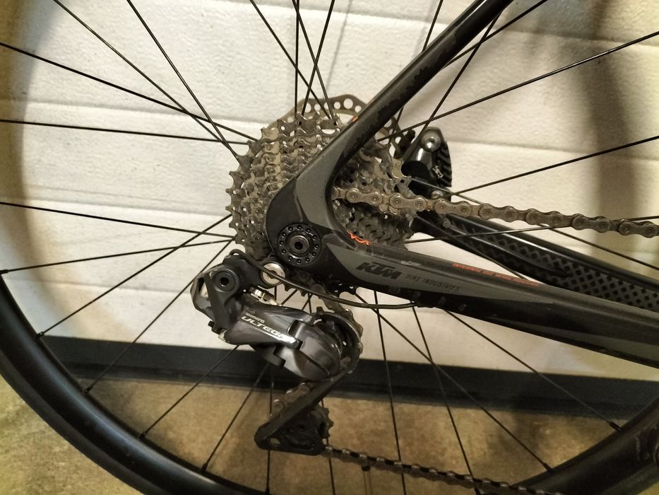 KTM Revelator Sky di2 com potenciometro