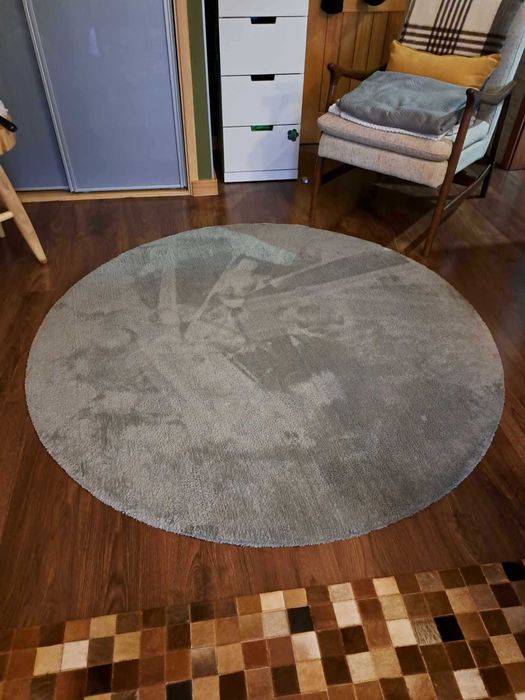 Tapete redondo cinza