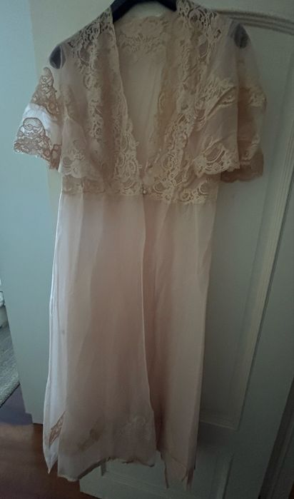 Camisas de moite e robe como movas nunca usadas tamNho S