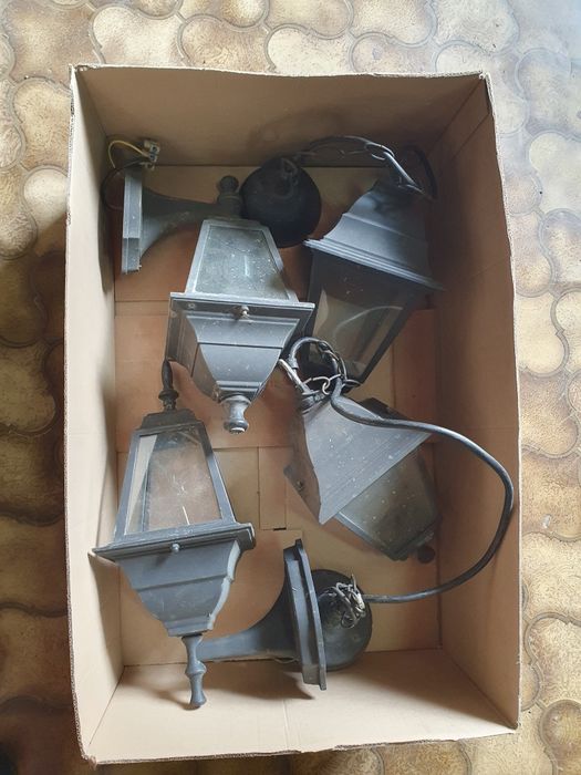 Lampy zewnętrzne kinkiety