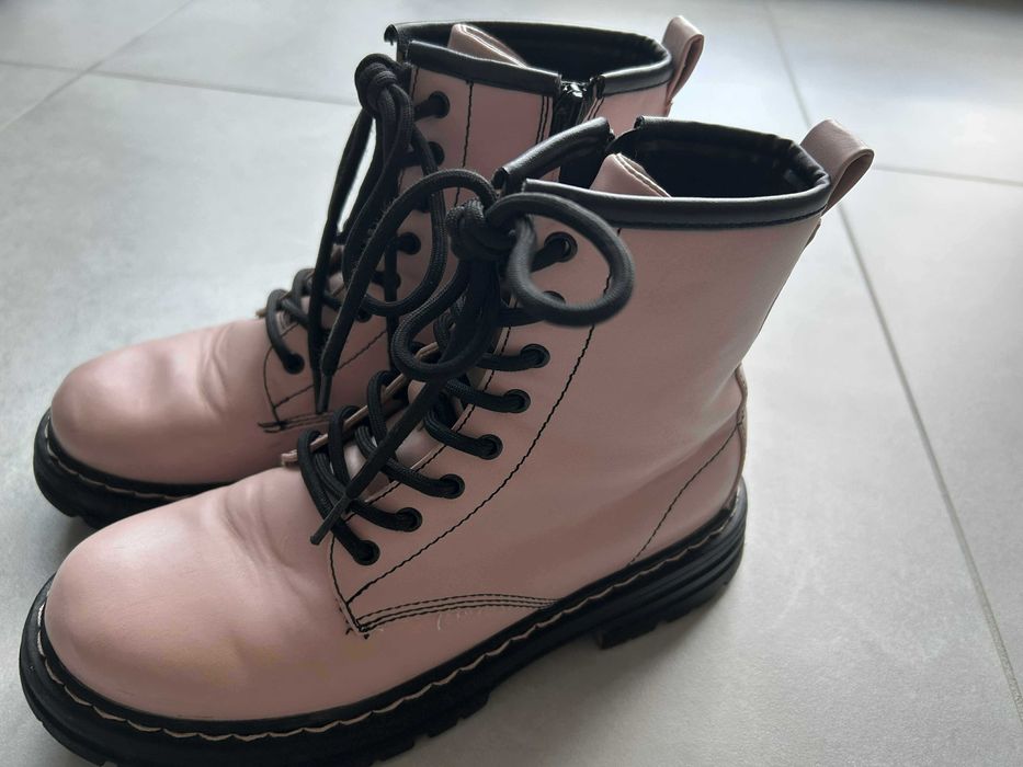 Sprzedam buty zimowe młodzieżowe