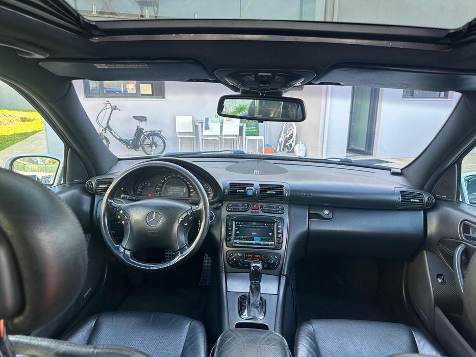 Mercedes C220  ( IMPECÁVEL ) — photo 4