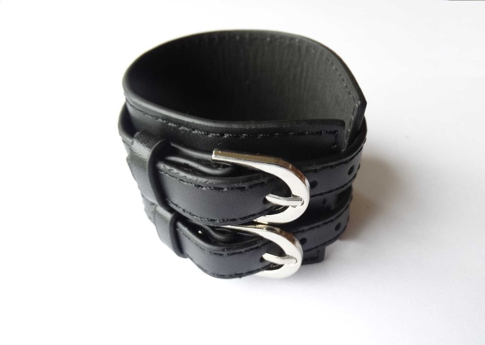 Bransoletka damska czarna skórzana modna męska