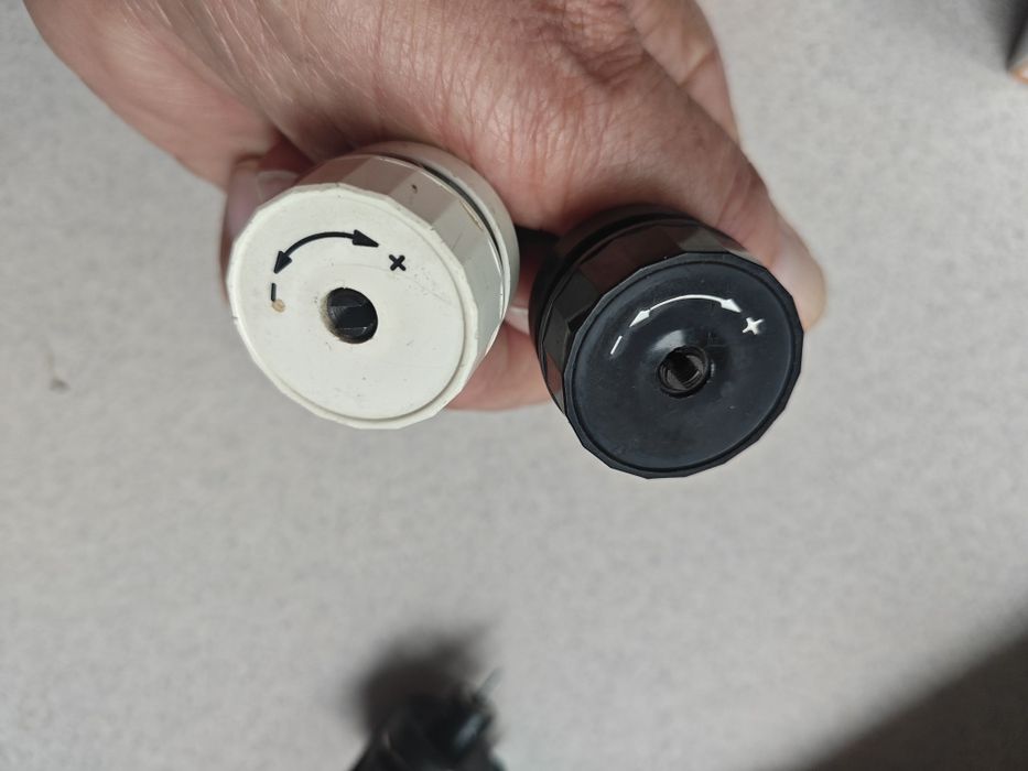 Naprezacz nici do maszyny krawieckiej