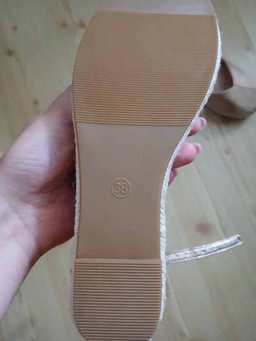 Espqdryle damakie