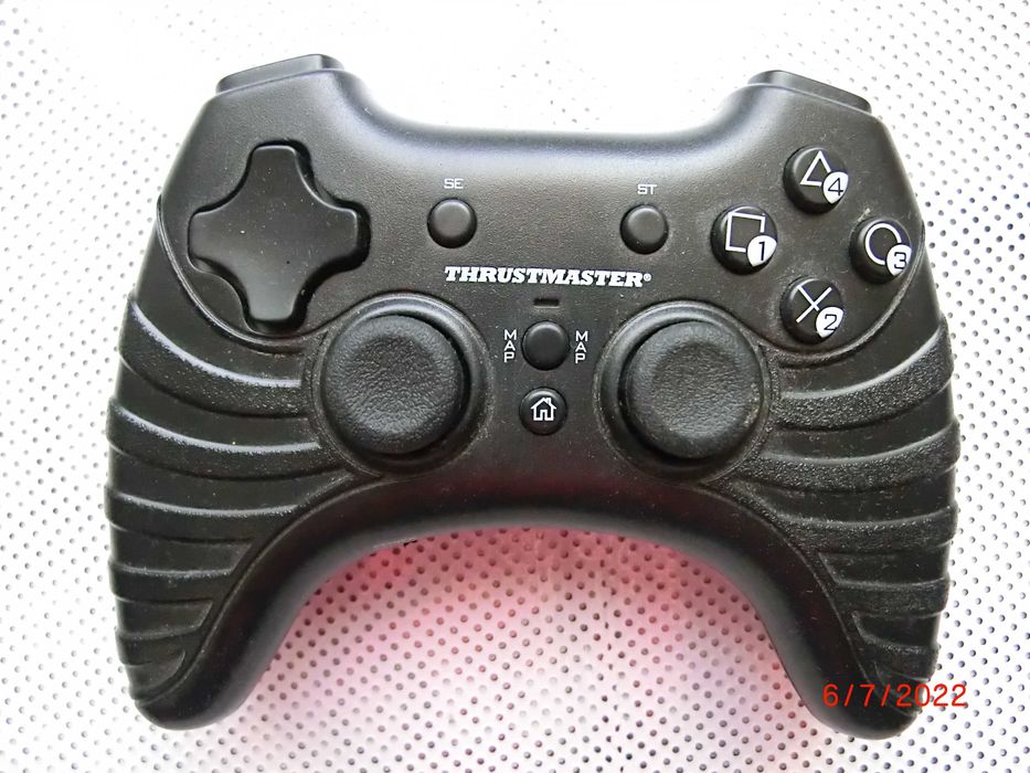 2 Controllers, Thrustmaster.428504132417628161