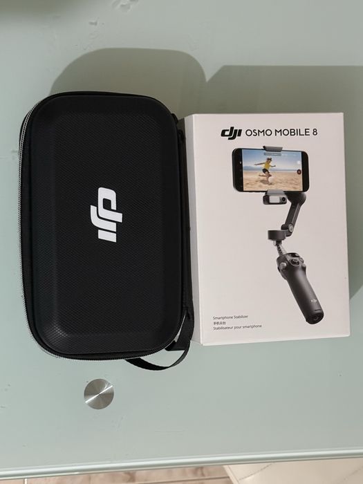 Dji Osmo Mobile 8 como novo, na garantia. Pack de acompanhamento avançado.