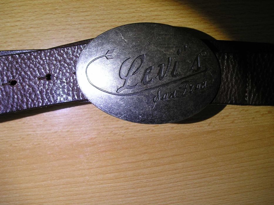 Ремень  LEVIS  нат.  кожа.