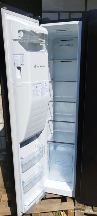 Lodówka Hisense RS694N4GBE