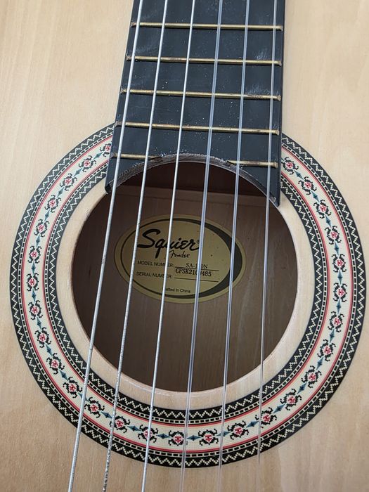 Fender Squier SA guitarra iniciantes