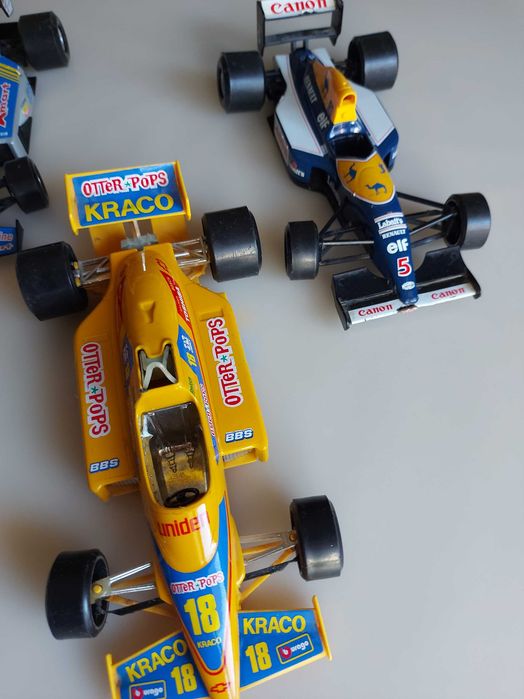 CARROS Fórmula 1 - Burago Esc- 1/24