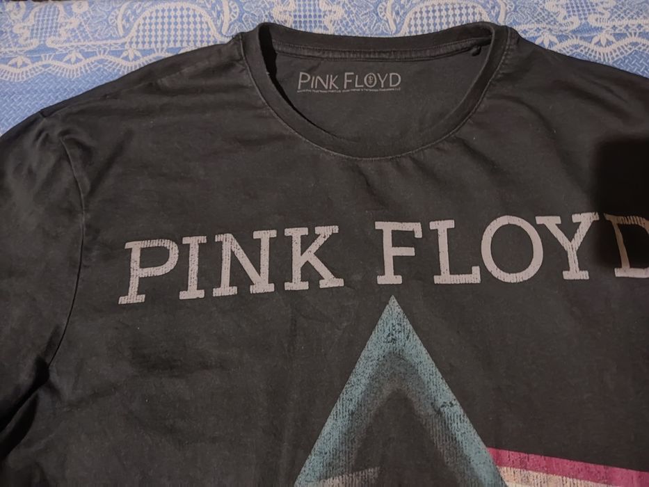 Продам вінтажну футболку Pink Floyd.