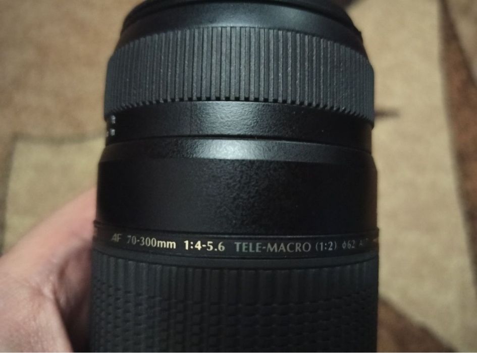 tamron af 70-300mm tele-macro (1:2) ф62 А17 б/у