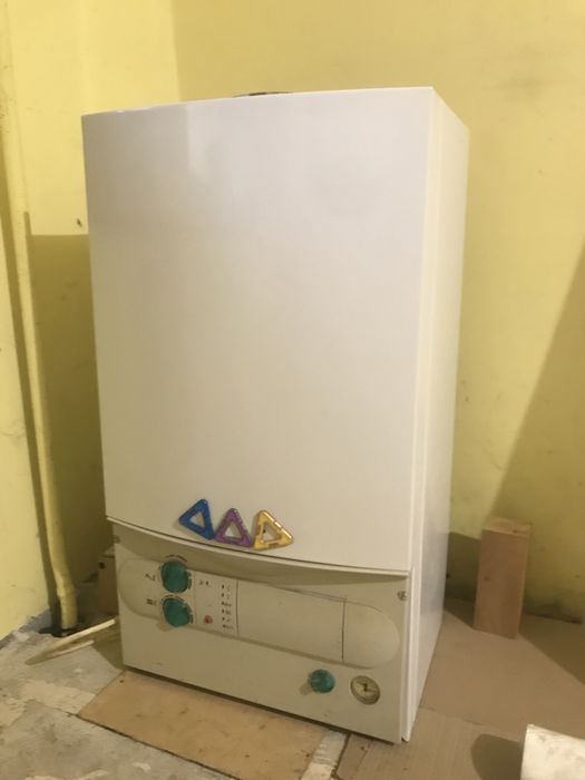 Котел Vaillant  та  батареї!