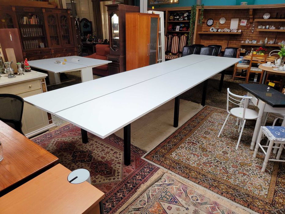 Linear Secretary Desk or Large Conference Table – Very Good Condition64584264338179120