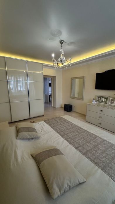 3к.Новобуд! Арцеулова! 6/10ц, 84м2, Авт.оп!, 115000уо!