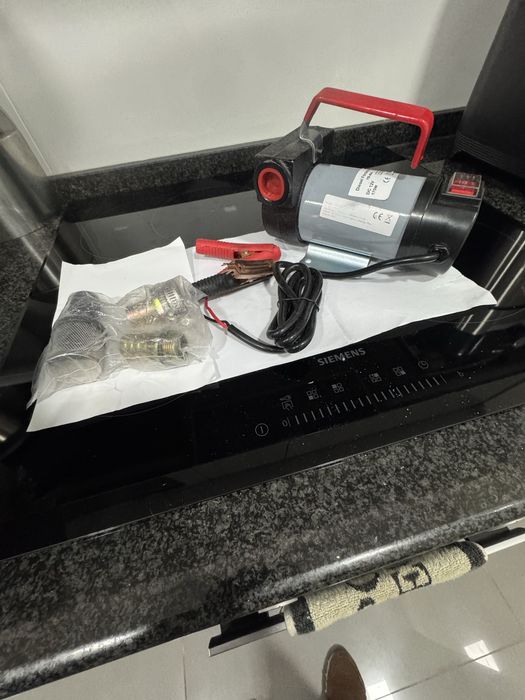 Vende-se Diesel Förderpumpe