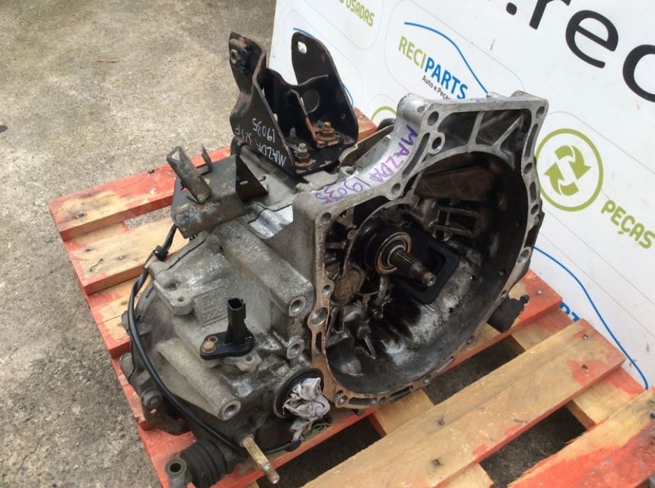 Caixa de velocidades Mazda 323 1.4