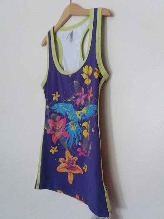 T-shirt desportiva para Mulher marca Frenetic (Nova - Tam. S)