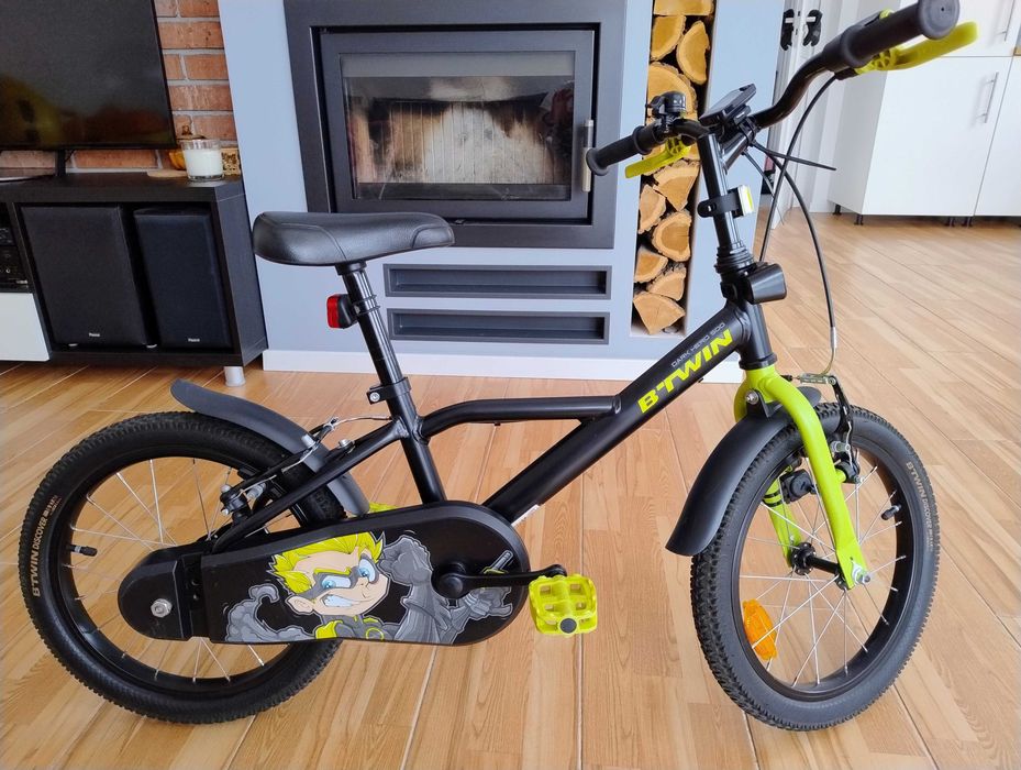 Rower dziecięcy Btwin 500 Dark Hero 16 cali - na gwarancji