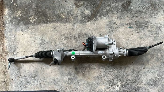 Caixa de direção assistida Tesla Model Y