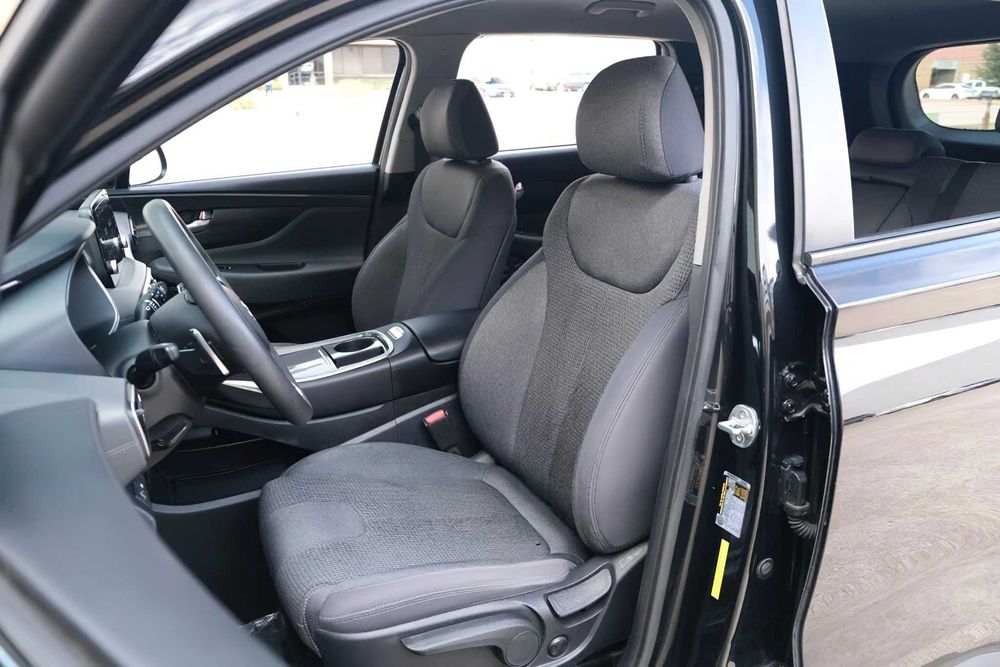 Hyundai Santa Fe      2020