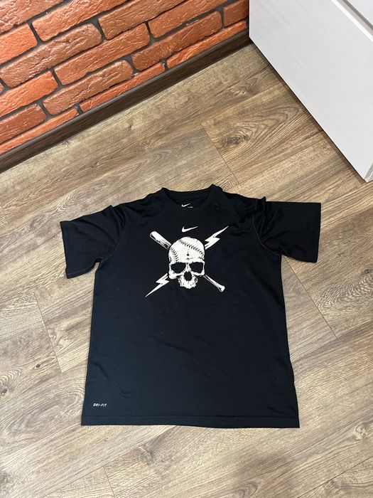 футболка nike dri-fit