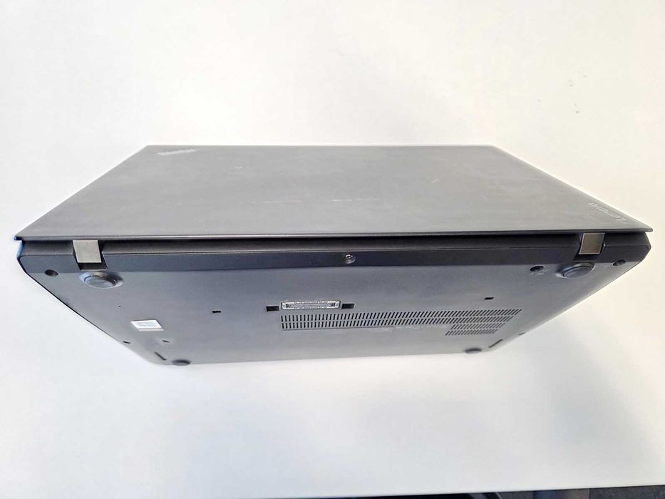 Lenovo ThinkPad T470s – Ecrã Tátil | i5 | 12GB RAM | SSD | Top!