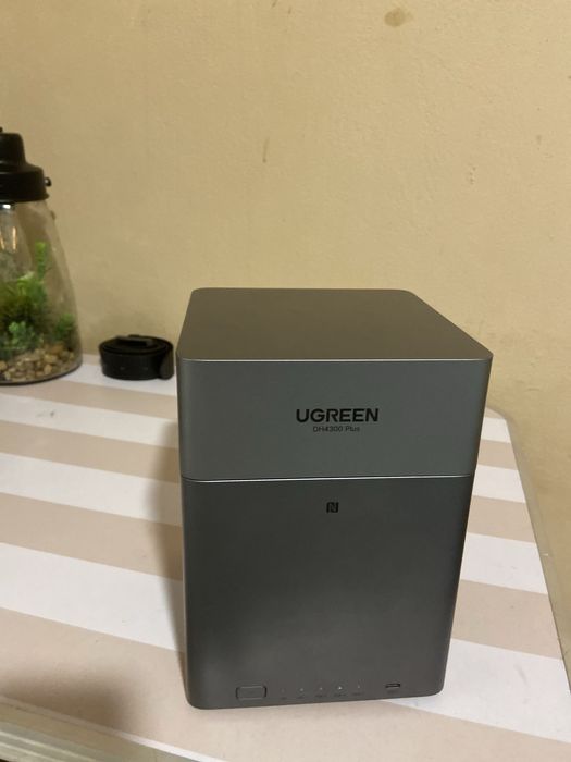 UGREEN NASync DXP4800 (4 Baías) - NOVO / Selado em caixa