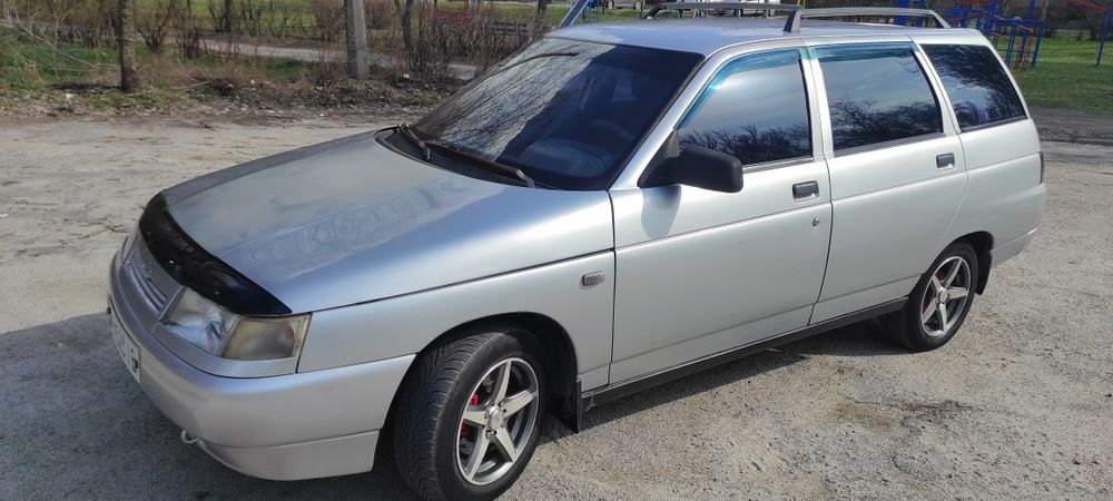 ВАЗ 21114
2011
1.6 газ бензин
Механика
95 тыс км
Газ евро 4, легкоспл