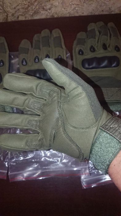 Тактичні рукавиці, сумки