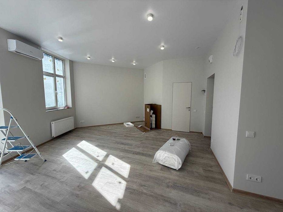 Оренда приміщення з новим ремонтом в ЖК Синергія Сіті Ірпінь