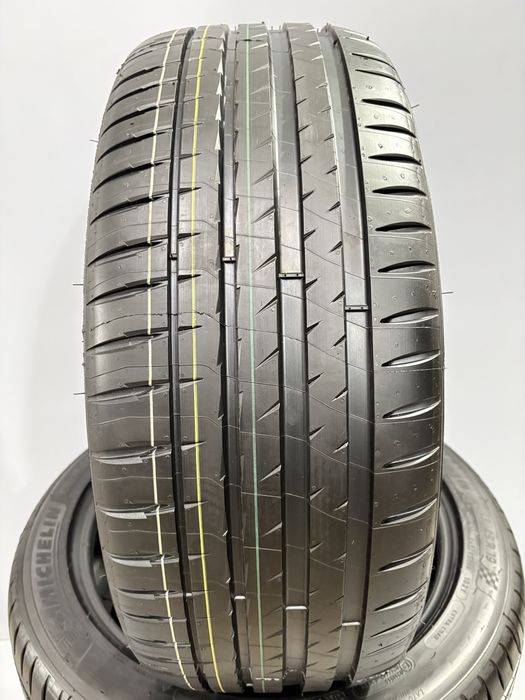 245/45 R19 102Y XL AO шини Michelin Pilot Sport 4  шины резина