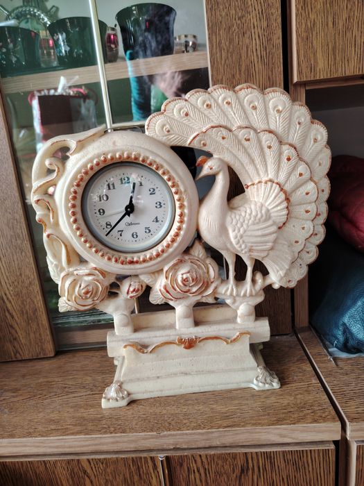 Zegar paw z czasów PRL