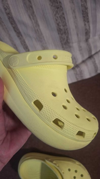 Дітячі крокси лімонні Crocs