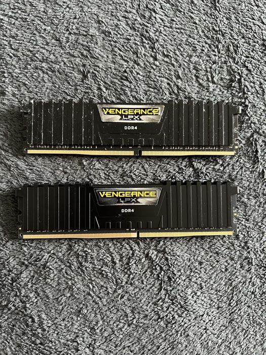 pamięć RAM Corsair Vengeance LPX 16 GB (2x8 GB) DDR4 3200 MHz CL16