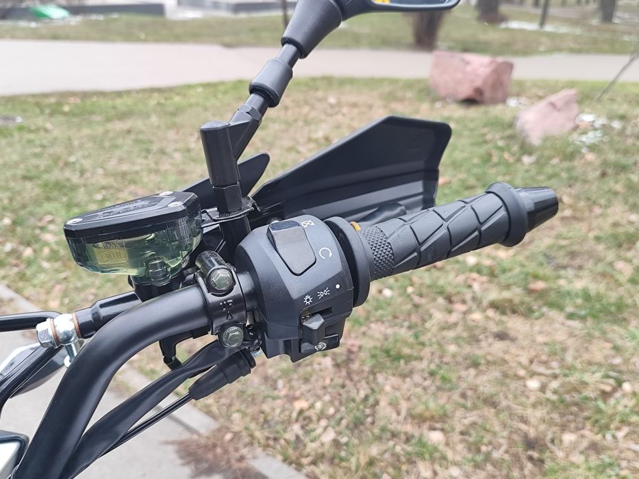 Мотоцикл SPARK SP300T-4  Гарантія та Сервіс.