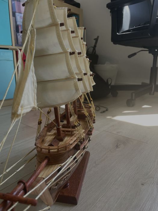 Maquete Barco de madeira
